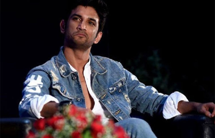 পুলিশের তরফে জানানো হয়েছে, অনেক আগেই ওই চিকিৎসককে জিজ্ঞাসাবাদ করা যেত। কিন্তু সুশান্তের কাছের মানুষেরা তার অবসাদ সম্পর্কে কী বলছেন, তা আগে খতিয়ে দেখছিল পুলিশ। এবার সেইসব তথ্যের সঙ্গে চিকিৎসকের বক্তব্য ক্রসচেক করে দেখা হবে।