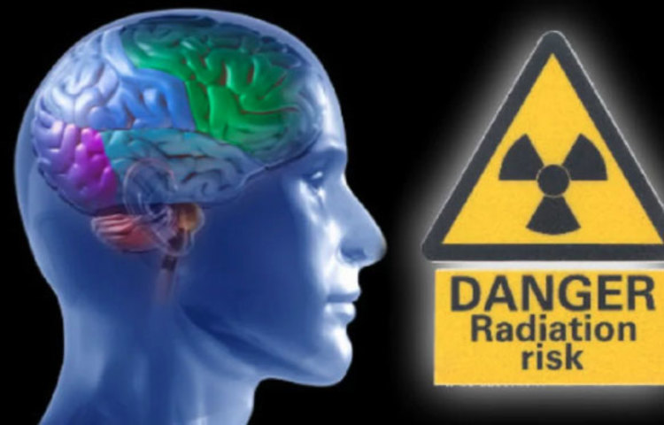 ফোনের ক্যামেরা কত, মেমরি কত, ব্যাটারি কত এ সব আমরা সবাই জানি, কিন্তু এটা জানেন কি আপনার ফোনের রেডিয়েশন লেবেল কত? ফোনের মধ্যে থাকা ট্রান্সমিটিং ডিভাইস থেকে সব সময় একটি তরঙ্গ বের হয় যার অধিক মাত্রা আমাদের শরীরের জন্য ক্ষতিকর।