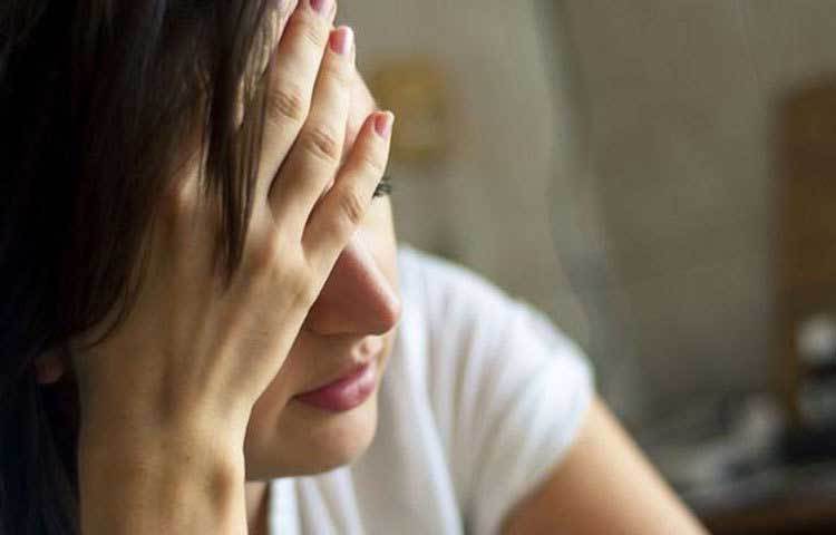 ধূমপান বন্ধের তৃতীয়দিন: ধূমপান থেকে বিরত থাকার তিনদিন পরে থেকেই বুকের ভেতরটা হালকা মনে হয় এবং শ্বাস ক্রিয়া সহজ হয়, কারণ তখন আর শরীরের ভেতরে নিকোটিন থাকে না। আর সে কারণেই ধূমপান না করার লক্ষণগুলো ভালোভাবে ধরা পড়ে বা বোঝা যায়। তখন মাথাব্যথা, বমিভাব, প্রচণ্ড ক্ষুধা পাওয়া, হতাশা বা আতঙ্কভাব হয়ে থাকে।