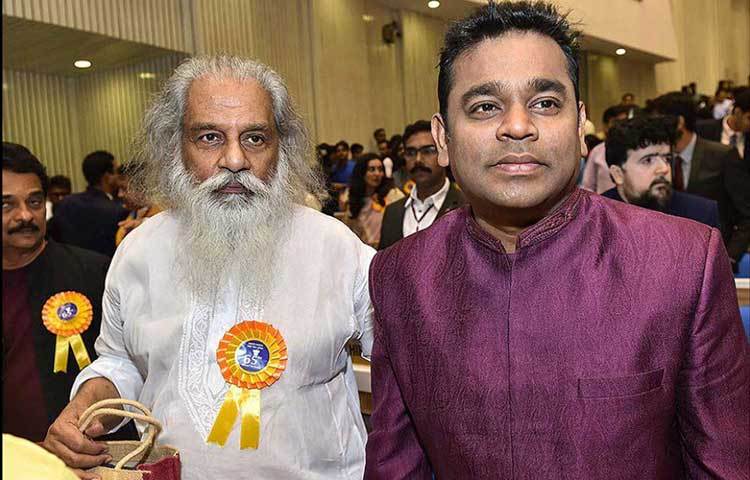 ১৯৪০ সালের ৯ ফেব্রুয়ারি কোচির ক্যাথলিক ক্রিশ্চিয়ান পরিবারে জন্ম যেশুদাসের। সঙ্গীতচর্চা তার জন্ম থেকেই শুরু বলা যেতে পারে। কারণ তার বাবা অগাস্তিন জোসেফ ছিলেন পরিচিত মালয়ালম ধ্রুপদি সুরকার।