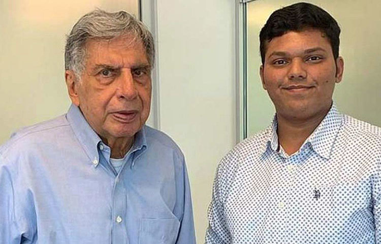 ন্যায্যমূল্যে মানুষ ওষুধ পাবেন, এই ছিল মনের ইচ্ছা। যে বয়স স্বপ্ন দেখার সময়, সেই ১৬ বছর বয়সেই এই কথা ভেবেছিলেন ভারতের অর্জুন দেশপান্ডে। স্বপ্ন সফল ১৮-তেই। তার স্বপ্নকে চিরস্থায়ী করতে এগিয়ে এলেন ভারতের অন্যতম শীর্ষ ধনী স্বয়ং রতন টাটা।