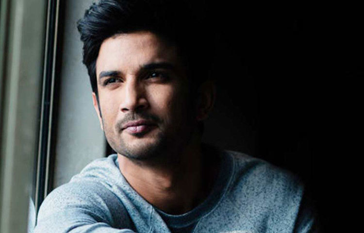 শেখর কাপুরের পরিচালনায় ‘পানি’ছবির জন্য ক্যামেরার পিছনে কাজ এগিয়েছিল বেশ কিছু দূর অবধি। চূড়ান্ত পর্বে নায়কের ভূমিকায় ছিল সুশান্তের নামই।