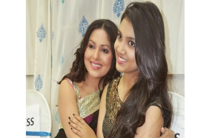 টালিউডের জনপ্রিয় অভিনেত্রী ইন্দ্রানী দত্তের মেয়ে মায়ের পথই অনুসরণ করেছেন। একের পর এক ছবি, ওয়েব সিরিজে দর্শক মনে ধীরে ধীরে জায়গা করে নিচ্ছেন ইন্দ্রানী কন্যা রাজনন্দিনী। ছবি: সংগৃহীত