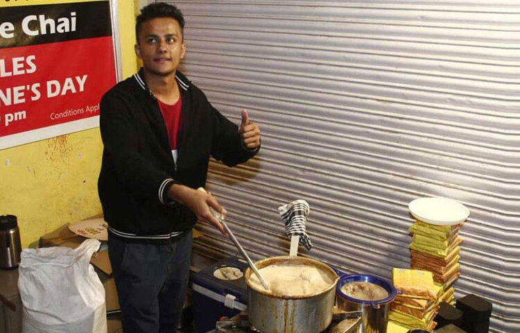 ২০১৪ সাল পর্যন্ত টানা ৩ বছর ক্যাট-এর কাছে জীবনকে যেন বন্ধক দেন প্রফুল! দিন-রাত জেগে ক্যাট-এর প্রস্তুতি নিয়েছেন। কিন্তু ৩ বারই তিনি ব্যর্থ হন। ছবি: সংগৃহীত