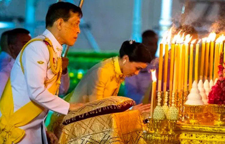 ২০১৯-এ তার অভিষেকের তিন দিন আগে চতুর্থ বিয়ে করেন বাজিরালংকর্ণ। সবাইকে চমকে দিয়ে তিনি পাণিগ্রহণ করেন ব্যক্তিগত রক্ষী দলের উপপ্রধান সুথিদাকে। বিয়ের পরই সুথিদাকে ‘রানি’ উপাধি দেন রাজা।