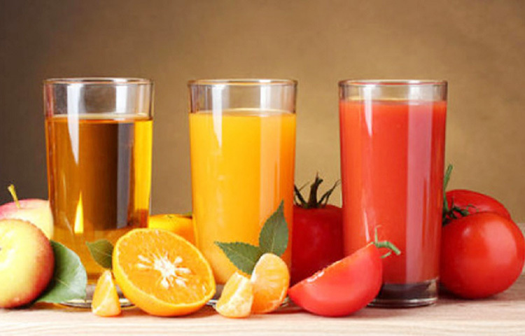 অ্যামাইনো অ্যাসিড তৈরি করে: গবেষকদের মতে, টমেটো শরীরে কারনিটাইন নামক একটি অ্যামাইনো এসিড তৈরি করে যা শরীরের মেদ ঝরাতে সাহায্য করে। ছবি: সংগৃহীত