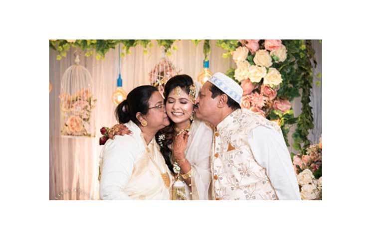 বছরের লিপ ইয়ারের দিনে বিয়ে করেছেন তারা।