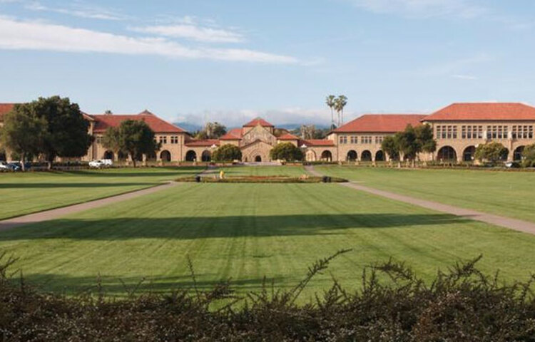 স্ট্যানফোর্ড বিশ্ববিদ্যালয়: গত বছর চার নম্বরে থাকা যুক্তরাষ্ট্রের এই বিশ্ববিদ্যালয়টি এবার তালিকার দুই নম্বরে স্থান করে নিয়েছে।