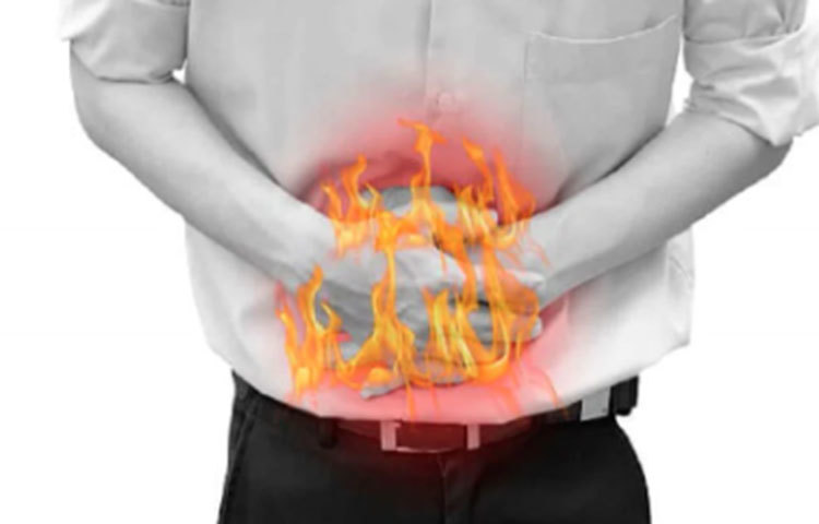 অ্যাসিডিটি: থোড় হজম শক্তি বাড়ায়। গিমা শাক, পুদিনা পাতা, চিচিঙ্গা, পটল, কাঁকরোল, সরষে শাক, থানকুনি অ্যাসিডিটির যম।