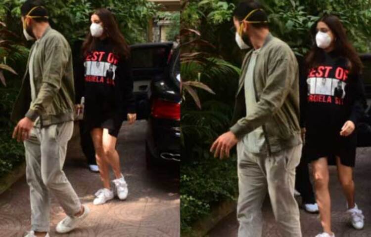 বিরাট-আনুশকা এমন সুখবর দেয়ার পর থেকেই এই তারকা দম্পতির উপর ক্যামেরা তাক করে থাকতে দেখা যায় ফটো শিকারীদের। ছবি: সংগৃহীত