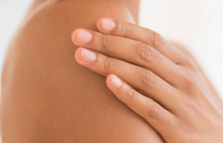 ত্বকের উজ্জ্বলতা কমতে থাকলে বুঝবেন শরীরে ভিটামিনের অভাব হচ্ছে।