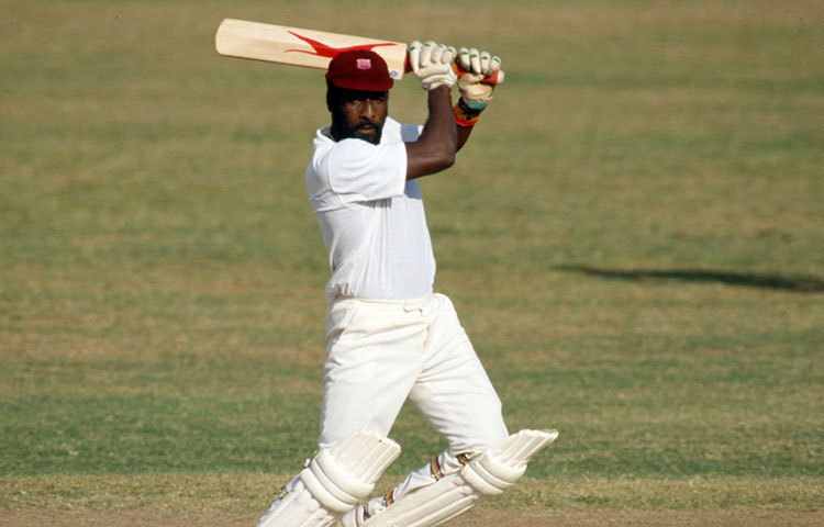 ভিভ রিচার্ডস ক্রিকেট ইতিহাসের সর্বকালের সেরা ৫ ব্যাটসম্যানে মধ্যে তৃতীয় স্থানে অবস্থান করছেন।