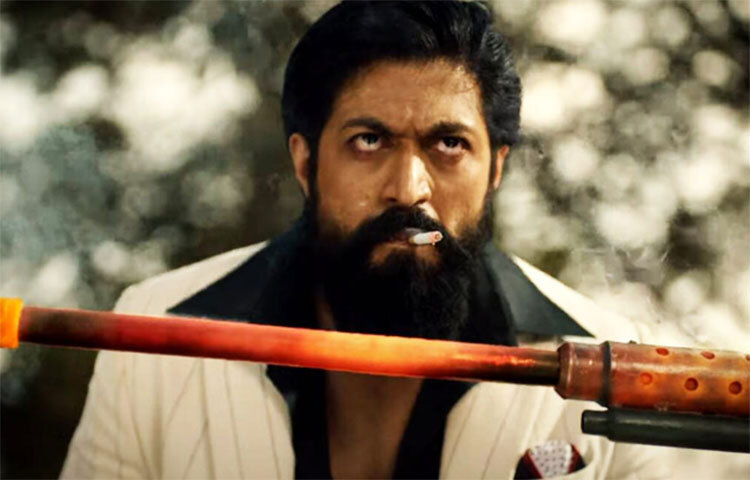 ফলে স্বাভাবিকভাবেই যশের সঞ্চিত অর্থের পরিমাণও বেড়েছে। বর্তমানে তিনি ৫৩ কোটি রুপি সম্পত্তির মালিক। ছবি: সংগৃহীত