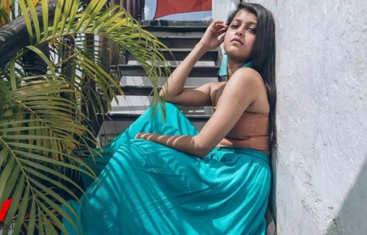 ২০২০ সালে রিলিজ হওয়া তার প্রথম গান ১৫ লাখ দর্শকের মন ছুঁয়ে গিয়েছিল। সেপ্টেম্বর ২০২০ সালে রিলিজ হয় তার দ্বিতীয় গান ‘সীতা দাওনা’। ছবি: সংগৃহীত