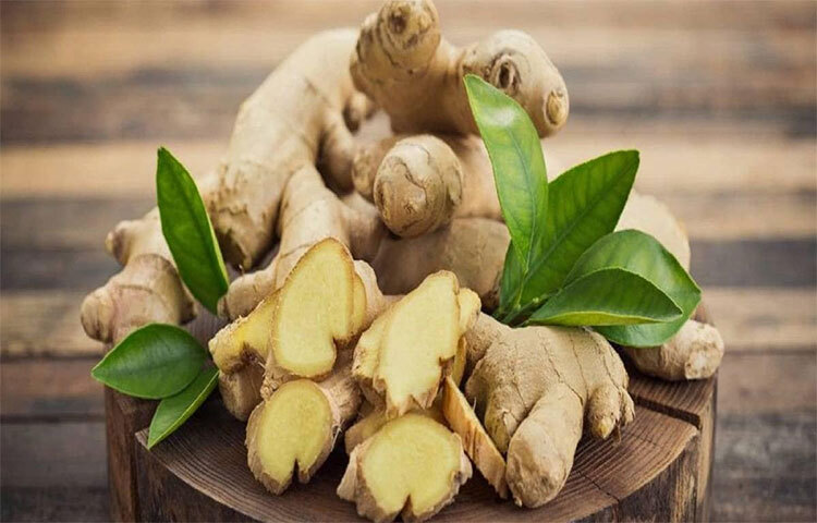 অতিরিক্ত আদা খেলে চোখ ও ত্বকে সংক্রমণ দেখা দিতে পারে। ছবি: সংগৃহীত