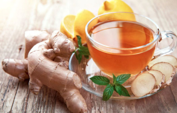 গাড়িতে চড়লে অনেকের বমি বমি ভাব হয়। সেক্ষেত্রে আগে থেকে এক কাপ আদা চা খেয়ে নিন। বমি বমি ভাব কেটে যাবে।