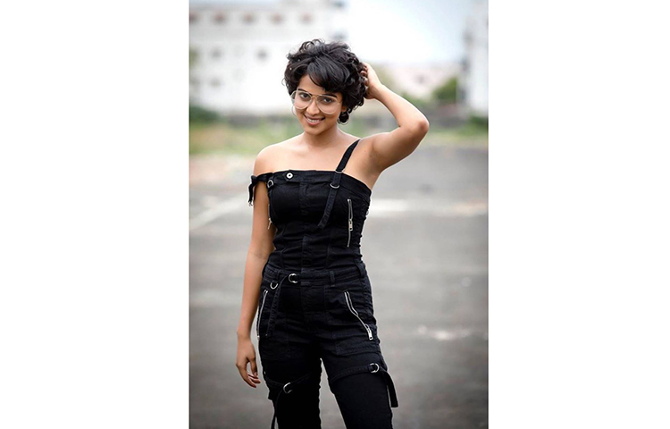 আমালা পাল এরই মধ্যে প্রায় ৪০টি ছবিতে অভিনয় করেছেন।