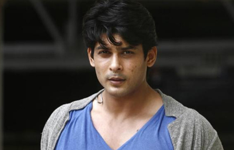 ‘বালিকা বধু’র মতো জনপ্রিয় ধারাবাহিকের দৌলতে ছোট পর্দার পরিচিত মুখ সিদ্ধার্থ।