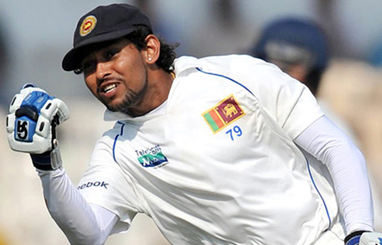 ওপেনার হিসেবে আরও ৬টি সেঞ্চুরি করেন এক বছরের মধ্যে। মোট ২৯টি টেস্টে ওপেন করেছেন দিলশান। ব্যাটিং গড় ৪২.৫৪। ইংল্যান্ডের বিরুদ্ধে ১৯৩ রান তার ক্যারিয়ারের সেরা।