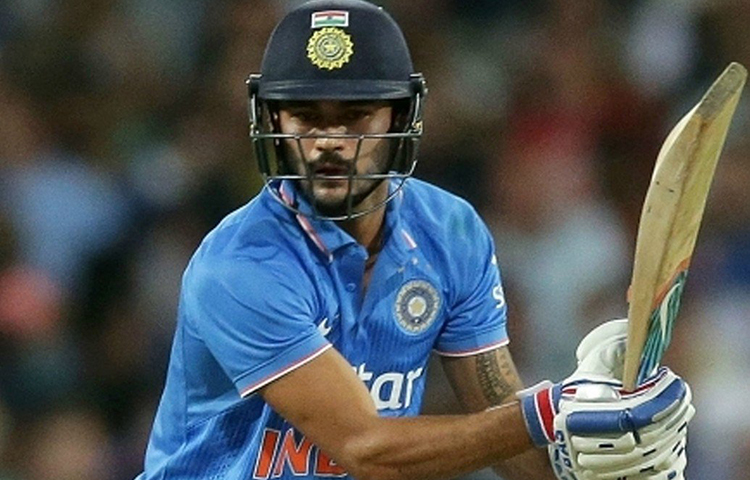 গত বছরের ফেব্রুয়ারিতে সেঞ্চুরিয়নে দক্ষিণ আফ্রিকার বিরুদ্ধে শেষবার এই ফরম্যাটে দেশের হয়ে হাফ-সেঞ্চুরি করেছিলেন। ভারতের ওয়েস্ট ইন্ডিজ সফরে নিজেকে প্রমাণ করতে পারেননি তিনি। তিন ম্যাচে করেন ১৯, ৬ ও অপরাজিত ২। তারপর আর খেলেননি দেশের হয়ে।