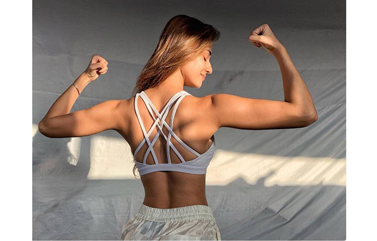 অ্যাকশন মুডে দিশা।