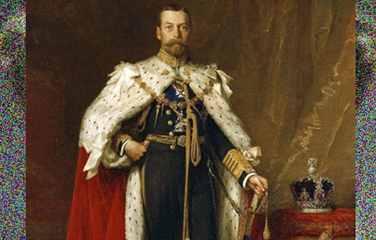 ব্রিটিশ রাজা পঞ্চম জর্জের রাজ্যাভিষেকের আগে ১৯১০ সালে এই হিরের অংশ মুকুটে লাগানো হয়েছিল। মুকুটে লাগানো এই কালিনান হিরের মূল্য সাড়ে ৫২ কোটি ডলার। ভারতীয় মুদ্রায় যা প্রায় ৩৭১২ কোটি টাকা!