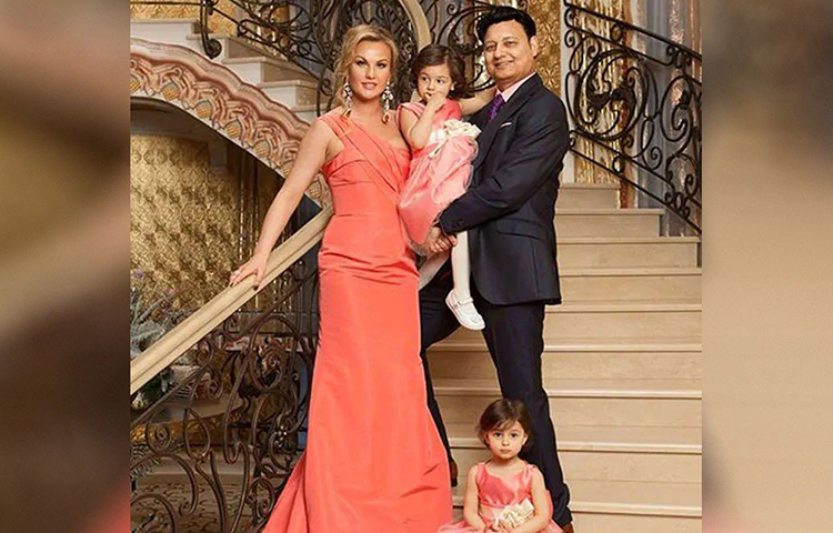 কামালিয়া ও মহম্মদের দুই কন্যাসন্তান রয়েছে। আরাবেলা ও মিরাবেলা।