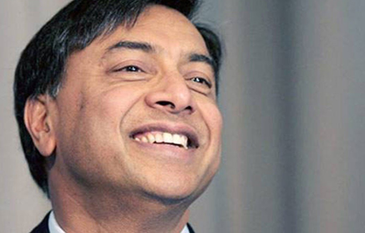 এবং দশম ধনী ভারতীয় হলেন আদিত্যা বিড়লা গ্রুপের চেয়ারম্যান কুমার মঙ্গলম বিড়লা। তার সম্পত্তির পরিমাণ ৬৮ হাজার কোটি টাকা।