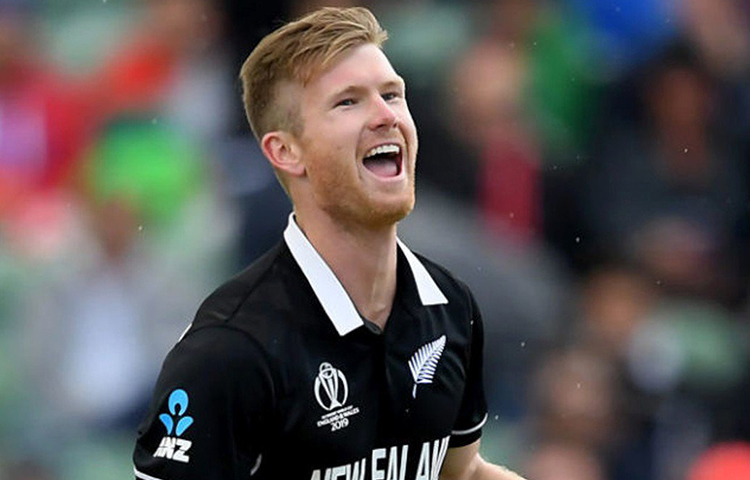 জেমস নিশাম- বিশ্বের বিভিন্ন প্রান্তের টি-টোয়েন্টি লিগে খেলার অভিজ্ঞতা রয়েছে নিউজিল্যান্ড অলরাউন্ডারের। গত এক বছরে নিশাম নিজেকে নিয়ে গিয়েছেন অন্য এক উচ্চতায়। টি-টোয়েন্টি ক্রিকেটে তার স্ট্রাইক রেটও বেশ ভালো। খুব সহজেই বোলারকে তুলে ফেলতে পারেন গ্যালারিতে।