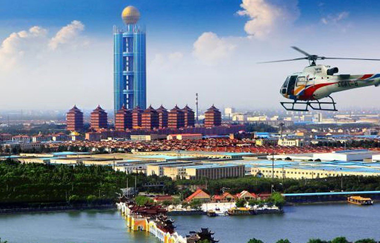 চীনের জিয়াংসু প্রদেশের এই গ্রামটির নাম হুয়াক্সি। এটাকে বিশ্বের সবচেয়ে ধনী গ্রাম বলে দাবি করা হয়। এটি ‘সুপার ভিলেজ’ নামে পরিচিত।