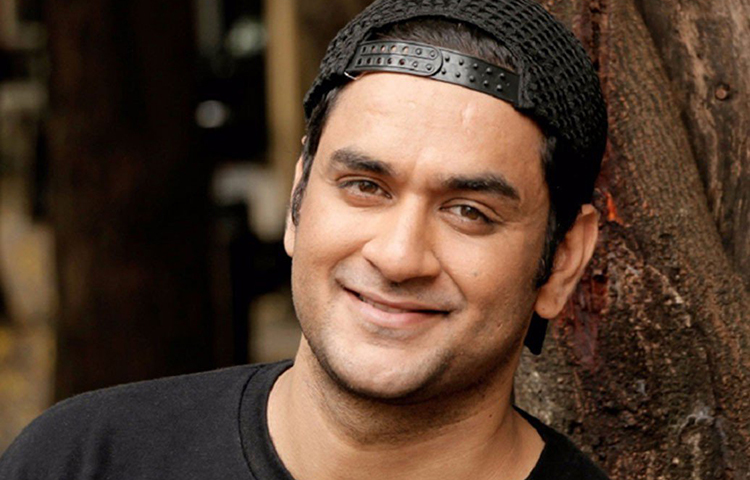 বিকাশ গুপ্ত: বিগ বস ১১-এর অন্যতম বিতর্কিত প্রতিযোগী। তাকে প্রতি সপ্তাহে দেওয়া হত সাড়ে ৬ লাখ টাকা।