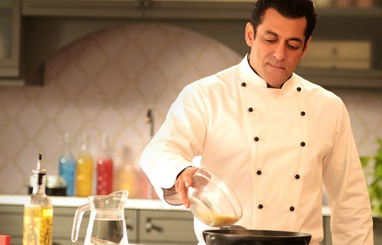 আসছে বিগ বস ১৩। আগামী ২৯ সেপ্টেম্বর হবে সালমান খানের শোয়ের প্রিমিয়ার।