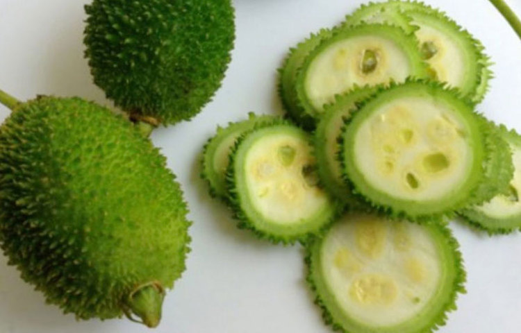 কাঁকরোলে রয়েছে প্রচুর পরিমাণে অ্যান্টিঅক্সিডেন্ট উপাদান যা কার্ডিওভাস্কুলার রোগ প্রতিরোধে সাহায্য করে। এর পাশাপাশি কাঁকরোল নিয়মিত খেলে হৃদযন্ত্রের স্বাস্থ্যও ভালো থাকে।