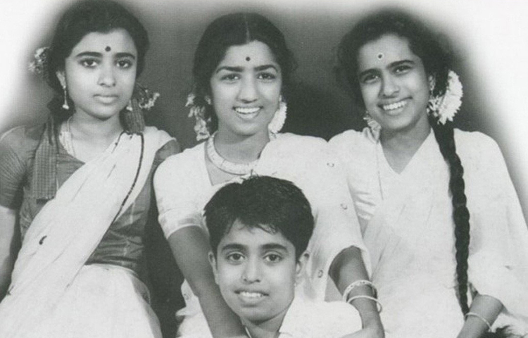 এরপর নর্মদার বোন সেবন্তীতে বিয়ে করেন দীননাথ। কিন্তু এই বিয়েতে আপত্তি ছিল সেবন্তীর পরিবারের। ইনদওরে ১৯২৯ সালের ২৮ সেপ্টেম্বর জন্ম হয় তাদের প্রথম কন্যাসন্তানের। নাম রাখা হয় ‘হেমা’। পরে মঙ্গেশকর দম্পতি ঠিক করেন মেয়ের নাম হবে ‘লতিকা’ থেকে ‘লতা’।