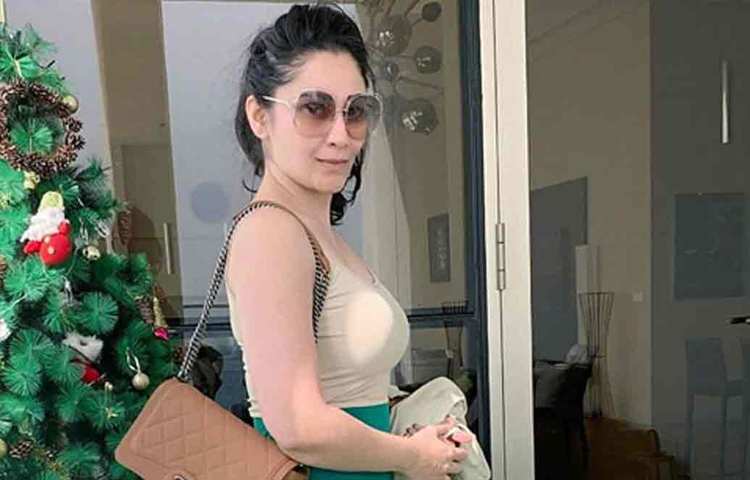 সঞ্জয়ের জীবনে বহু নারীর অবদান রয়েছে। প্রথমে অভিনেত্রী টিনা মুনিমের সঙ্গে তার সম্পর্ক হয়েছিল। তবে বিয়ে পর্যন্ত গড়ায়নি সেই সম্পর্ক। ১৯৮৭ সালে প্রথম বিয়ে করেন অভিনেত্রী রিচা শর্মাকে। মাথায় টিউমারে রিচার মৃত্যুর পর তার জীবনে আসেন মডেল রিয়া পিল্লাই।