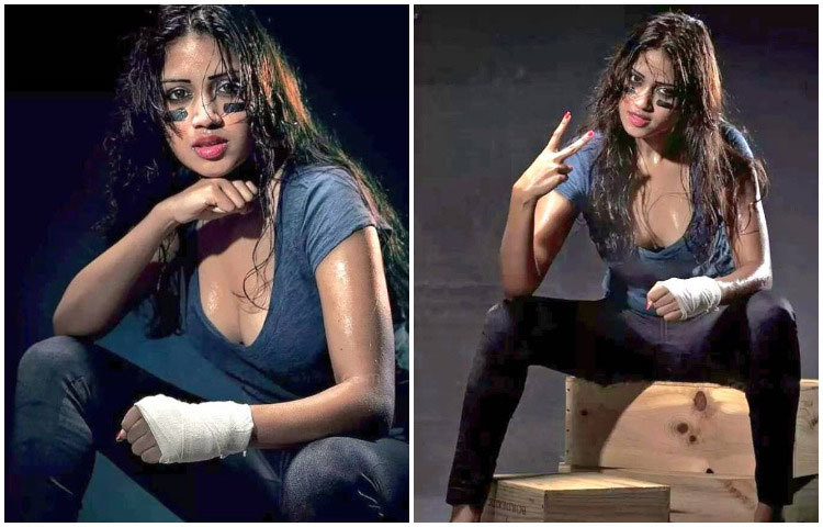 আবেদনময়ী রূপে নীলিমা।