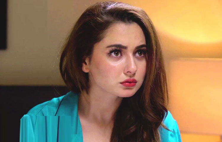 হানিয়া আমিরের জনপ্রিয়তা শুধু তার সৌন্দর্যে নয়, বরং প্রতিটি চরিত্রে প্রাণ ঢেলে দেওয়ার ক্ষমতায়। কখনো ভালোবাসায় ভরা মেয়ে, কখনো বঞ্চিত নারী, আবার কখনো প্রতিবাদী কণ্ঠস্বর-তিনি সব ভূমিকাতেই নিজের অভিনয়কে ভিন্ন মাত্রায় উপস্থাপন করেছেন। তার নাটকগুলো প্রমাণ করে, হানিয়া আমির শুধু এক উদীয়মান নায়িকা নন, বরং টেলিভিশনের ভুবনে একজন শক্তিশালী অভিনেত্রী।