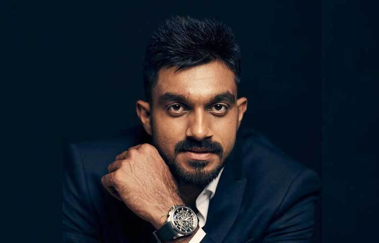 ২০১৯ সালের ওয়ানডে বিশ্বকাপে তিনি ভারতের স্কোয়াডে অন্তর্ভুক্ত হন, যেখানে তার অলরাউন্ড পারফরম্যান্স বিশেষভাবে প্রশংসিত হয়।