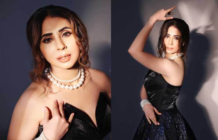 পরিচালক রামগোপাল ভার্মার ‘রঙ্গিলা’ সিনেমাটি ঊর্মিলা মাতন্ডকরের কেরিয়ারে অন্যতম সেরা ছবি হিসেবে মনে করা হয়। ছবিটির জন্য তিনি সেরা অভিনেত্রীর একাধিক পুরস্কারও পান।