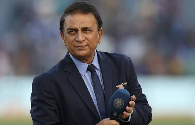 দীর্ঘ সময়ে তিনি টেস্ট ক্রিকেটে সর্বাধিক সেঞ্চুরির রেকর্ডটি ধরে রেখেছিলেন, যা পরে শচীন টেন্ডুলকার ভেঙেছিলেন। টেস্টে তার সর্বোচ্চ স্কোর ছিল ২৩৬।