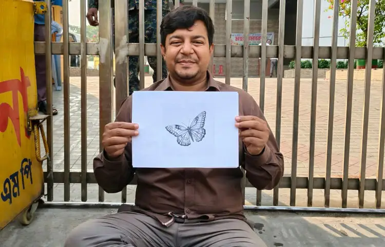 Finally, the 'Aam Jantar Dal' led by Tarique Rahman is getting registered as a new party. The party is getting registered with the butterfly symbol. At the same time, another party named 'Janta Dal' is getting registered. Photo: Mofizul Sadiq