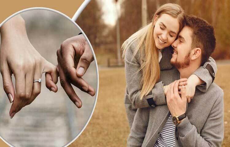 দিনটি প্রেমের সম্পর্কের জন্য বেশ গুরুত্বপূর্ণ। কারণ ভালোবাসার মানুষকে নিয়ে একসঙ্গে পথচলার প্রতিজ্ঞা হবে আজ।