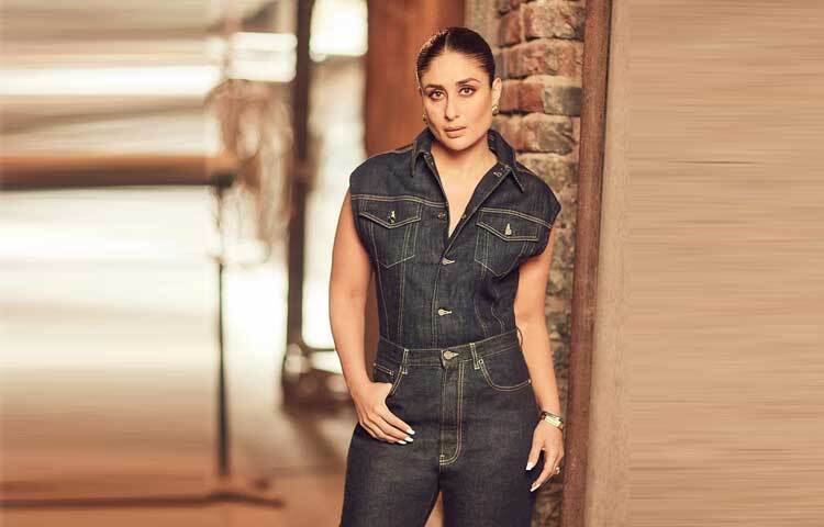 ডেনিম অন ডেনিম লুকে স্টাইলিশ কারিনা।