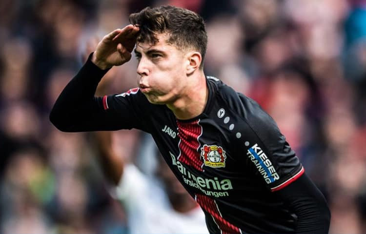 ১৯৯৯ সালের এই দিনে জার্মানির আচেন শহরে তার জন্ম। ছোটবেলায়ই ফুটবলের প্রতি দুর্বলতা ছিল তার, যা আসলে পারিবারিক প্রভাব থেকেই। তার দাদা ছিলেন স্থানীয় একটি ক্লাবের সদস্য এবং তার মাধ্যমে ফুটবলের সঙ্গে প্রথম পরিচয় ঘটে কাইয়ের।