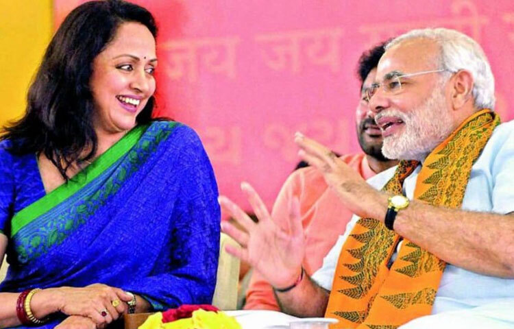 বলিউডের আলো পেরিয়ে তিনি যুক্ত হন রাজনীতিতেও। ভারতীয় জনতা পার্টির সংসদ সদস্য হিসেবে মথুরার মানুষের সেবায় যুক্ত হয়েছেন তিনি। কিন্তু শিল্পী-মন কখনো রাজনীতি মানে না-তাই সংসদীয় দায়িত্বের ফাঁকেও নৃত্য-নাট্যের মঞ্চে তাকে দেখা যায় বরাবরের মতো মুগ্ধকর ছন্দে।