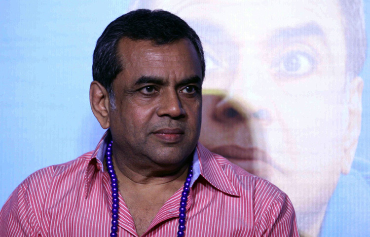 তার সংলাপ, চোখের অভিব্যক্তি আর নির্ভুল টাইমিং আজও মিম, রিল আর সোশ্যাল মিডিয়ার অন্যতম উপাদান। কিন্তু শুধু হাসির চরিত্র দিয়েই পরেশকে বিচার করলে ভুল হবে।