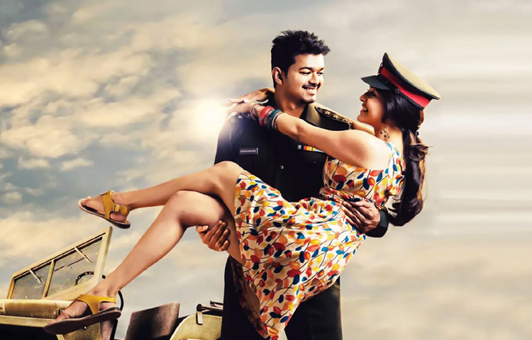 থুপাক্কি (২০১২): ‘থুপাক্কি’ সিনেমা ছিল বিজয়ের ক্যারিয়ারের অন্যতম টার্নিং পয়েন্ট। মুরগাদোসের পরিচালনায় ‘থুপাক্কি’ একটি আধুনিক অ্যাকশন থ্রিলার, যেখানে বিজয় অভিনয় করেছেন এক আর্মি অফিসারের ভূমিকায়, যে ছুটিতে শহরে এসে জড়িয়ে পড়ে সন্ত্রাসবাদ বিরোধী এক গোপন মিশনে। তার সংলাপ, কৌশল, ও দুর্দান্ত স্ক্রিপ্ট-সব মিলিয়ে এটি একটি মাস্ট ওয়াচ।