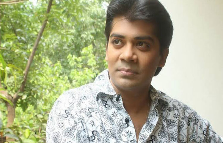 টেলিভিশনে ধারাবাহিক নাটকের উত্থান যেমন হয়েছে, তেমনি একক নাটকের ধারায়ও দর্শকরা পেয়েছেন অসাধারণ কিছু শিল্পী। সেই তালিকায় জিতু আহসান বরাবরই আলাদা। একেক চরিত্রে একেকভাবে নিজেকে বদলে ফেলা, অভিনয়ের সূক্ষ্মতা ফুটিয়ে তোলা-এটাই তাকে অনন্য করে তুলেছে।