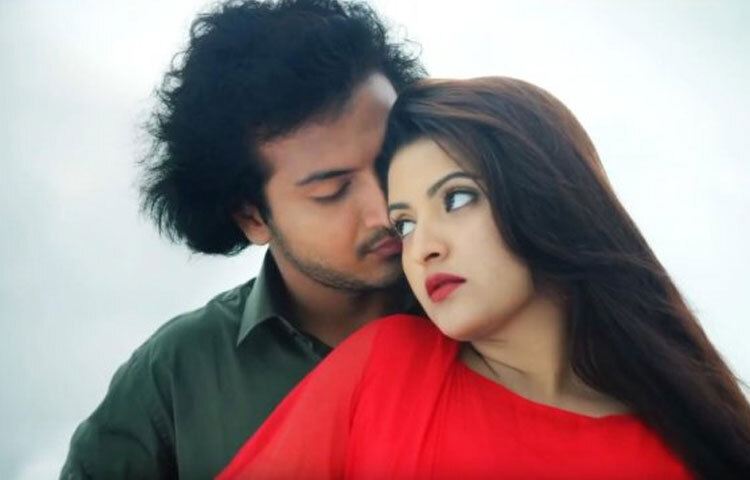 তার উল্লেখযোগ্য কাজ হল স্বপ্নজাল (২০১৮), মায়াবতী (২০১৯), নেটওয়ার্কের বাইরে (২০২১), পরাণ (২০২২) এবং দেশান্তর (২০২২)।