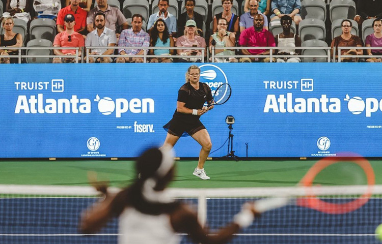 ২০০৫ সালে তিনি জেতেন তার প্রথম গ্র্যান্ড স্ল্যাম ইউএস ওপেন। এরপর আর থেমে থাকেননি। মোট চারটি গ্র্যান্ড স্ল্যাম শিরোপা (তিনটি ইউএস ওপেন ও একটি অস্ট্রেলিয়ান ওপেন) যুক্ত হয়েছে তার নামের পাশে।